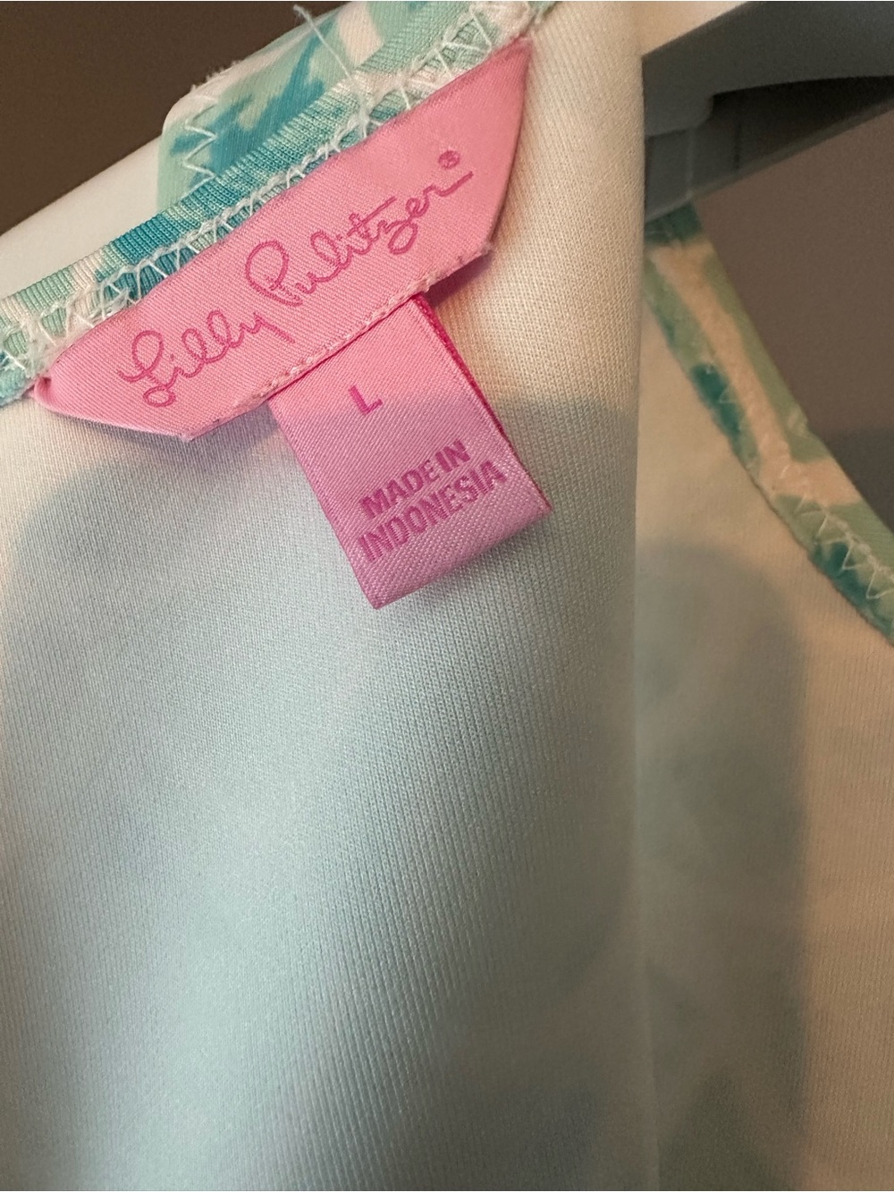 Lilly Pulitzer Perla Shift Dress. #palmbeachstyle - Picture 4 of 5